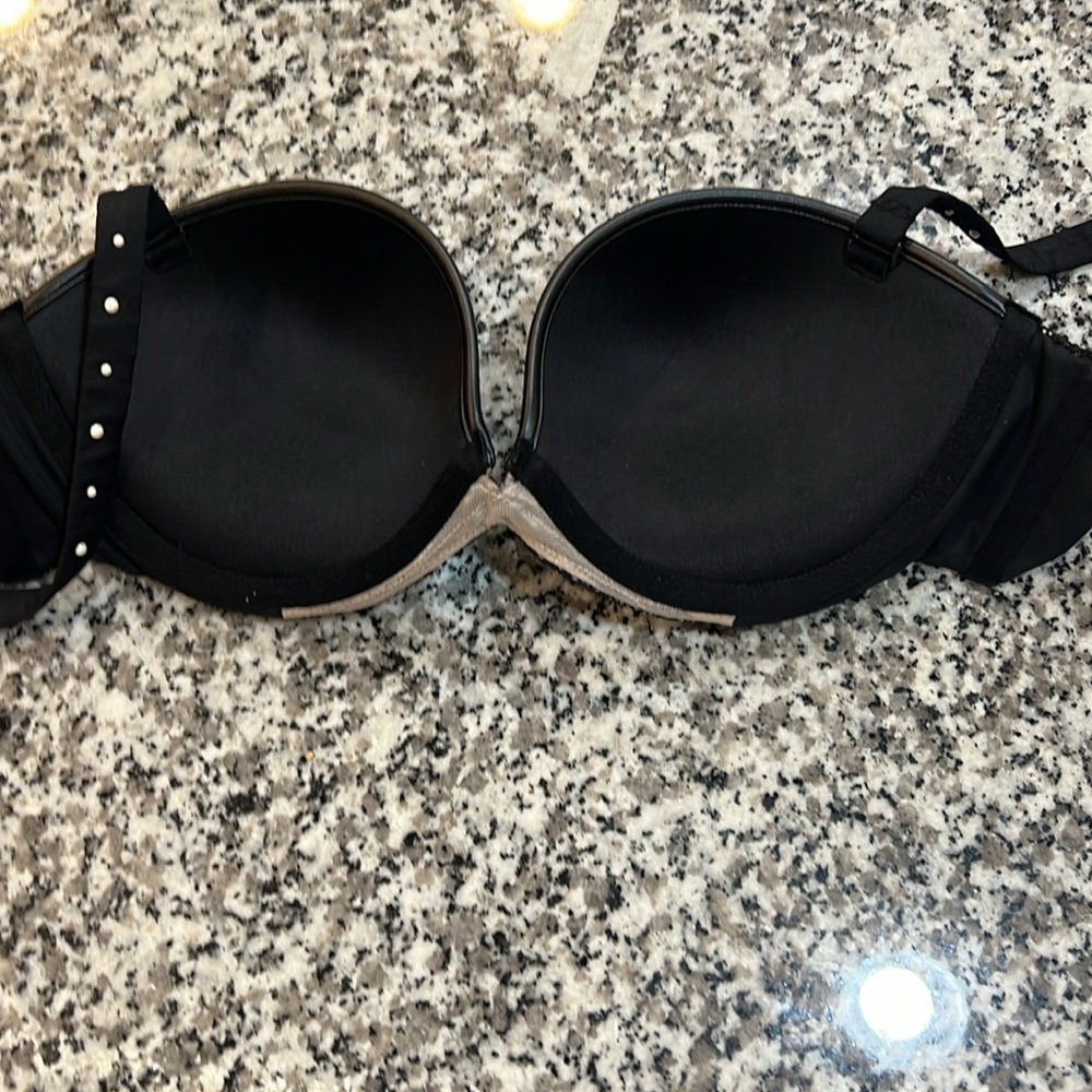 NWT Victoria’s Secret Very Sexy multiway, push-up, black lace bra - 32D - Picture 9 of 9